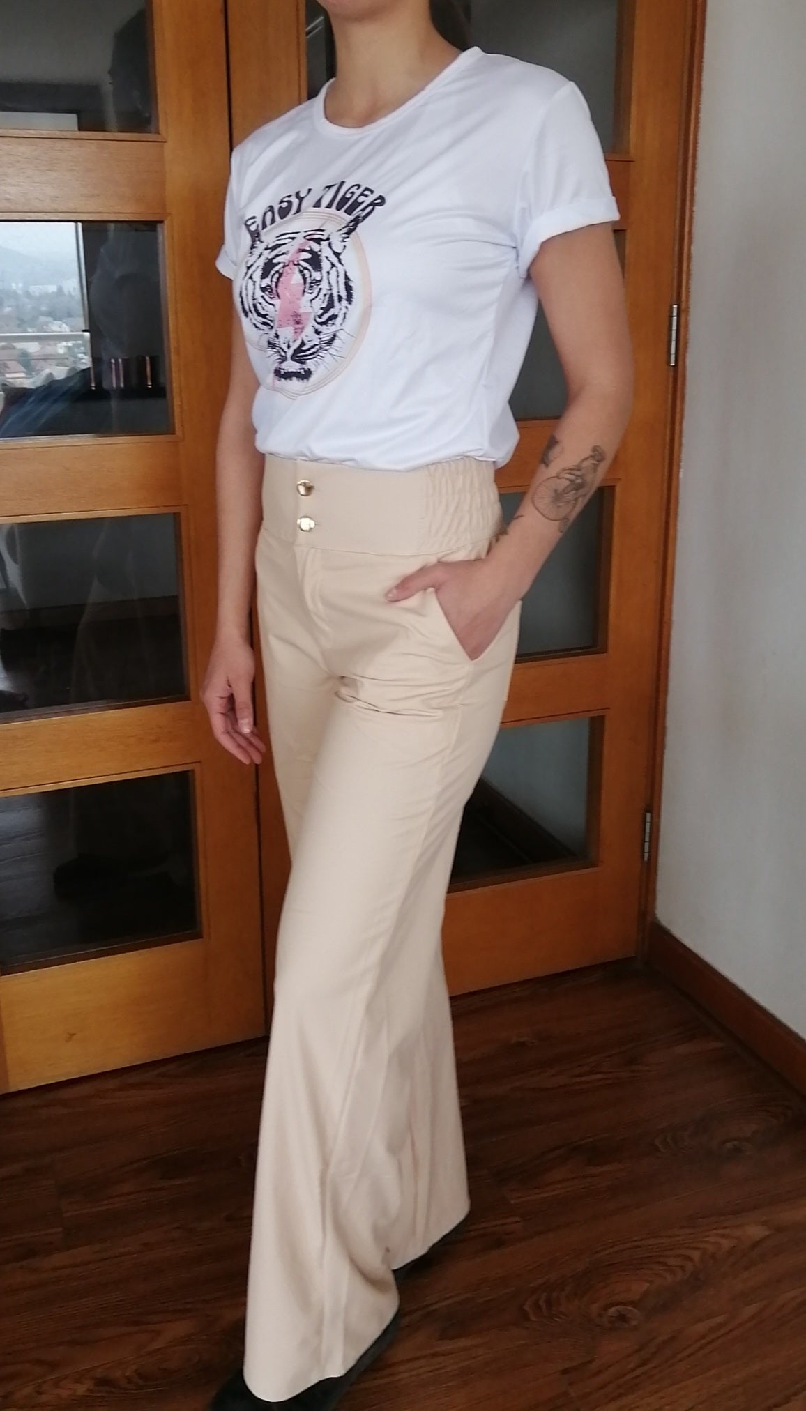 PANTALON ECOCUERO OPACO BEIGE
