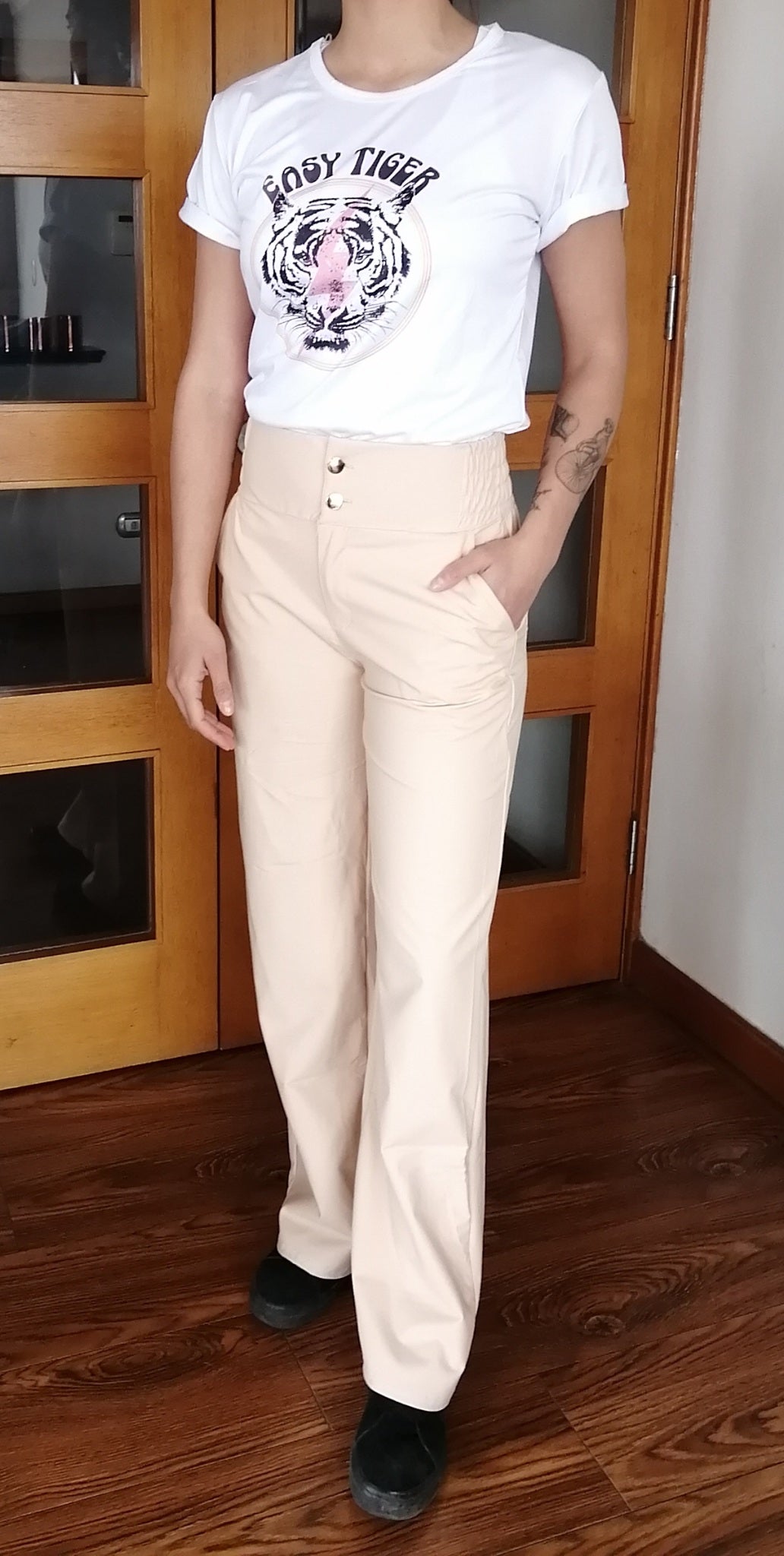 PANTALON ECOCUERO OPACO BEIGE