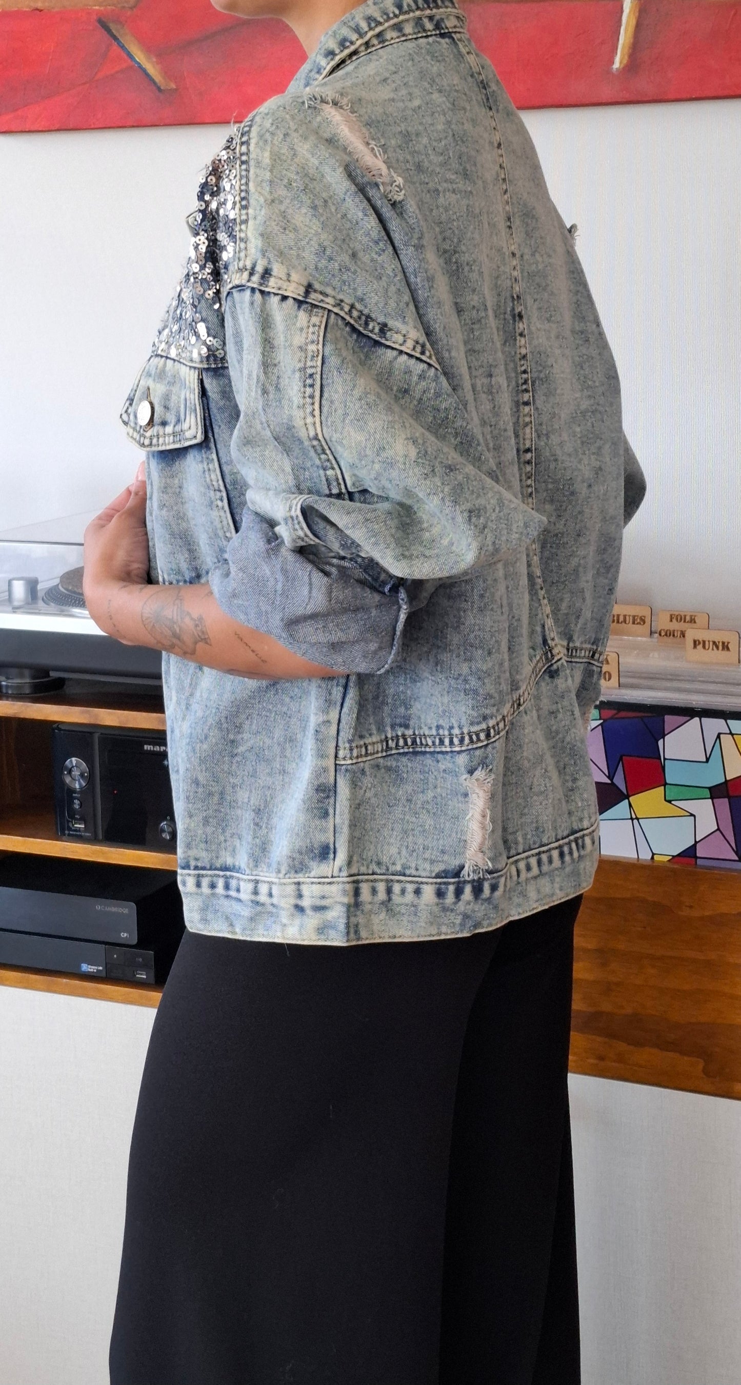 CHAQUETA DE  JEANS CON LENTEJUELAS
