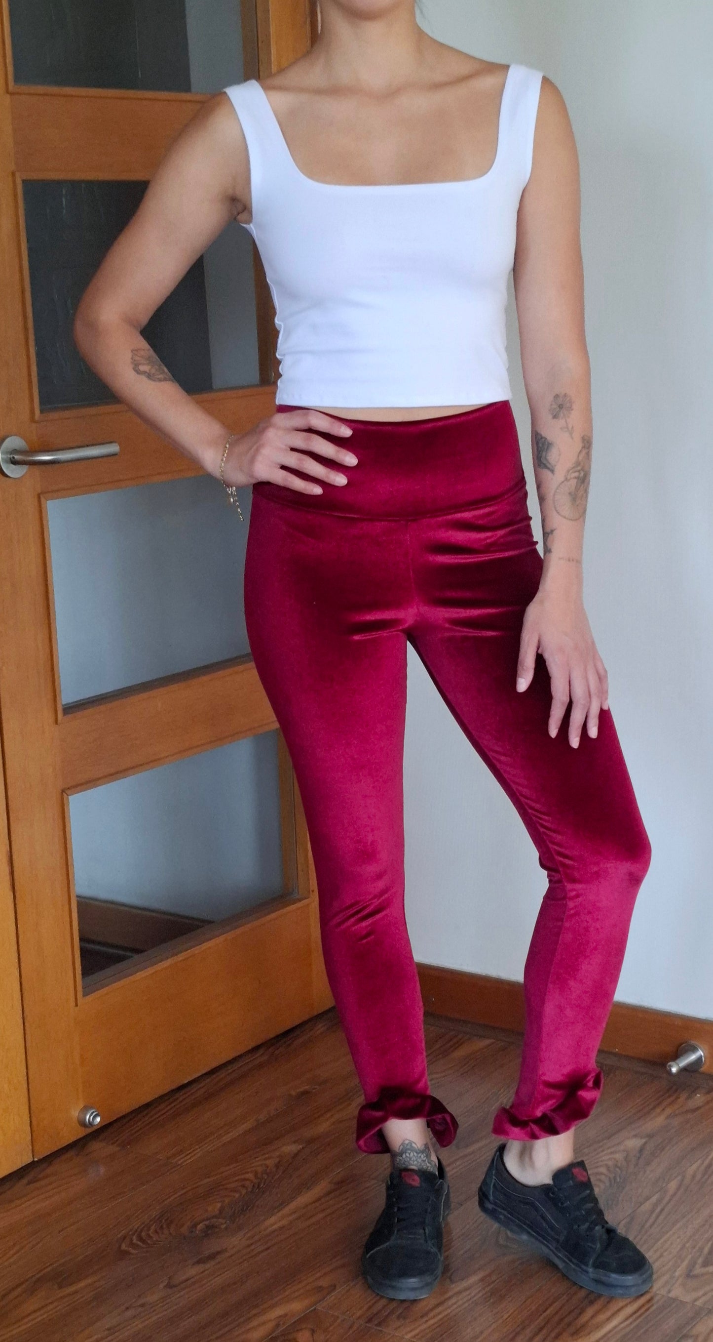 CALZA BRUNA TERCIOPELO