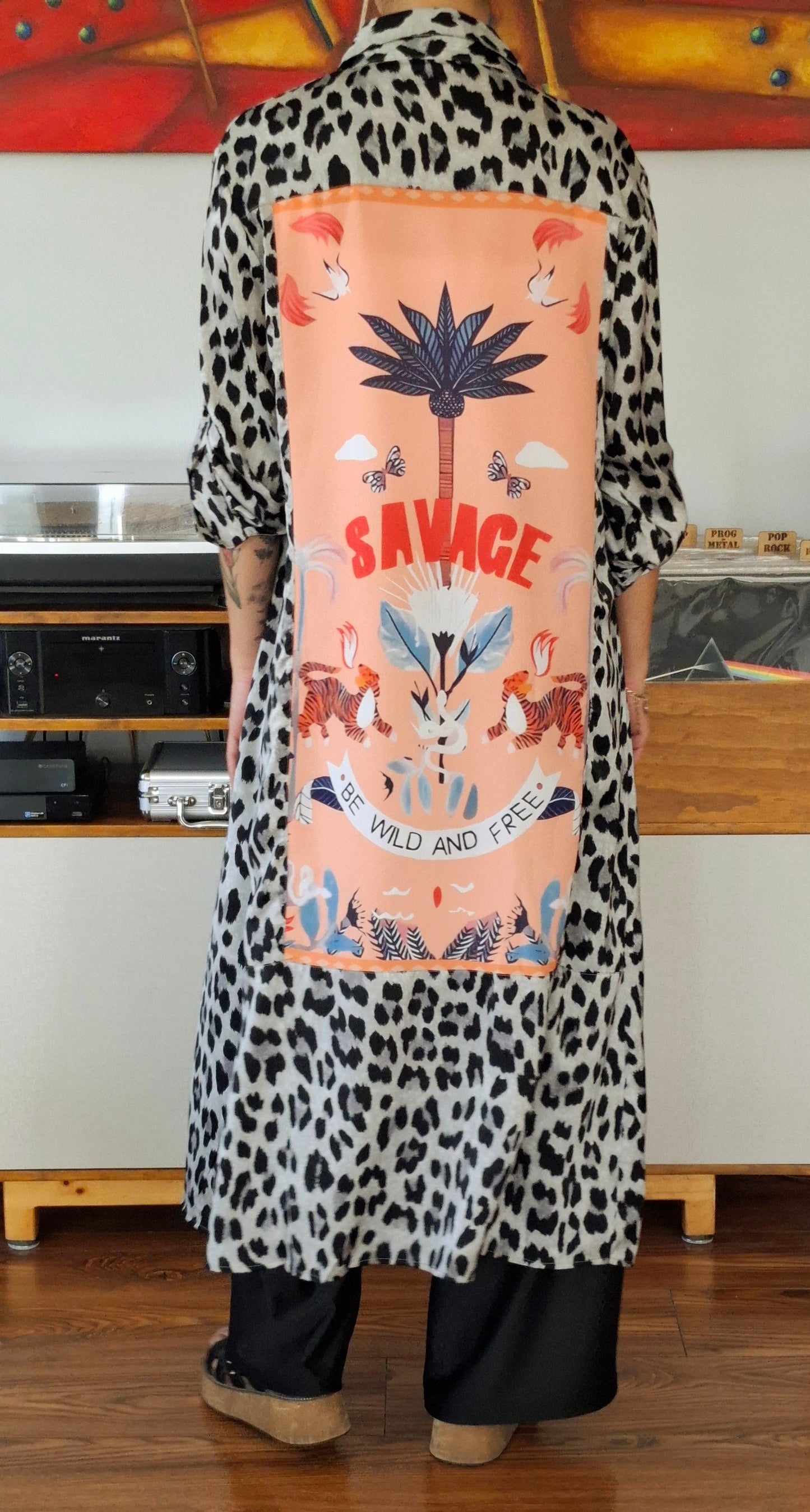 BLUSON ANIMAL PRINT GRIS