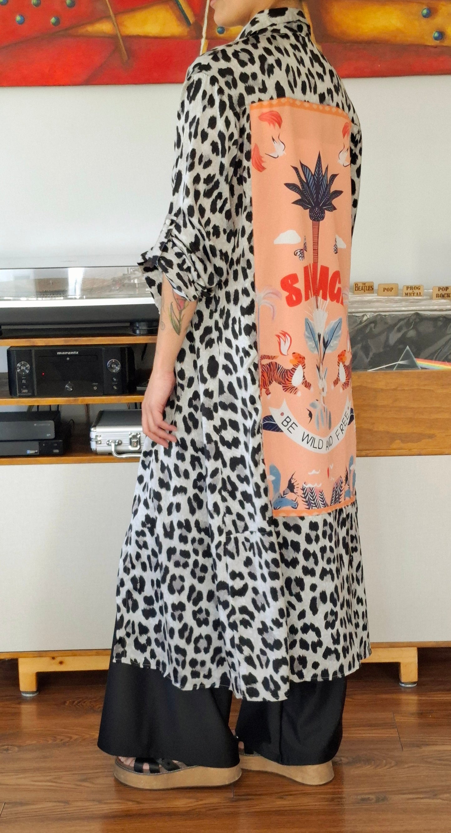 BLUSON ANIMAL PRINT GRIS