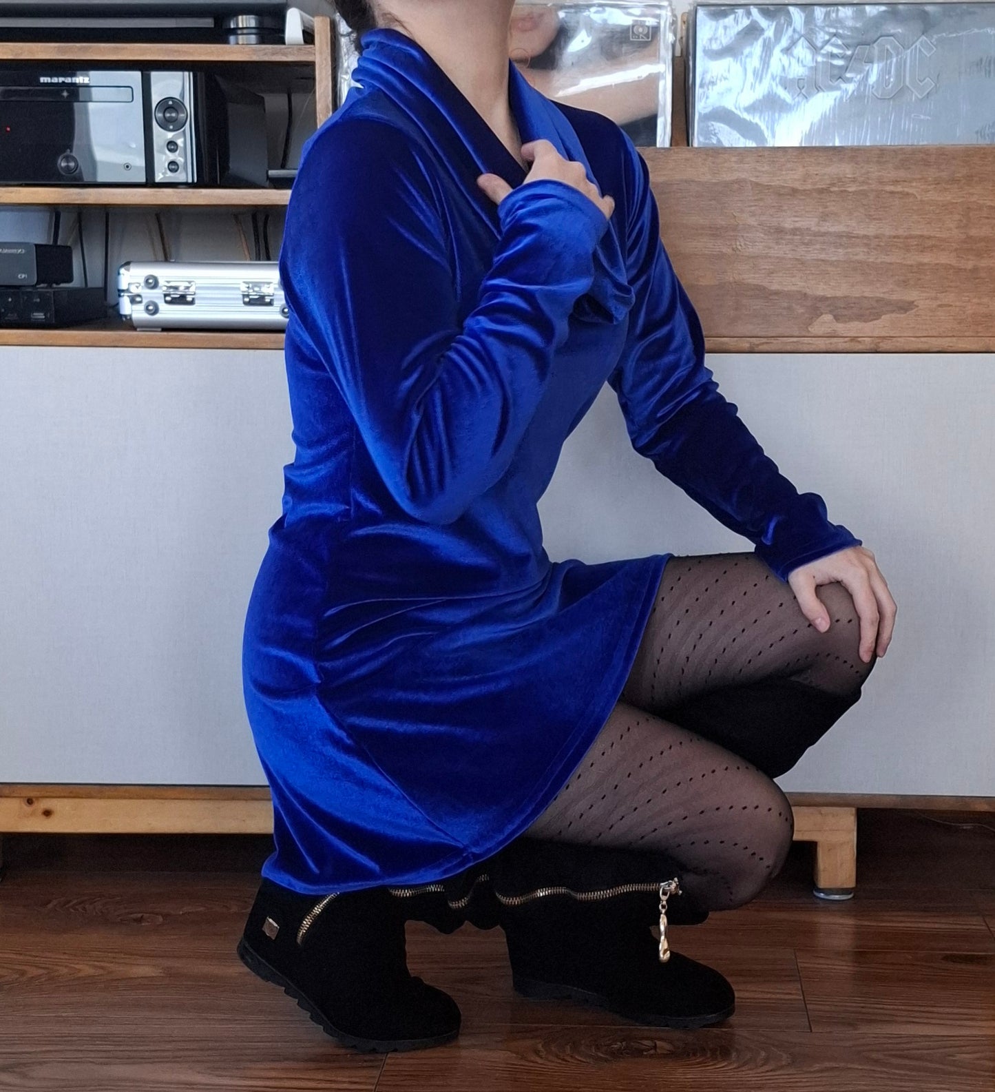 VESTIDO TERCIOPELO CUELLO TORTUGA