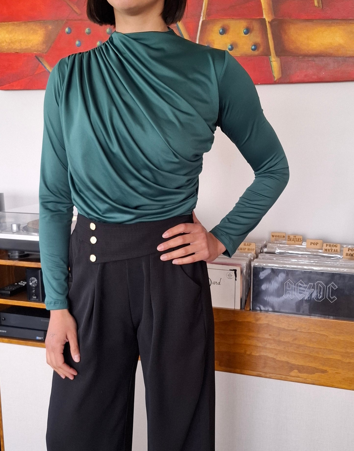 POLERA BASIC CLASIC VERDE BOTELLA