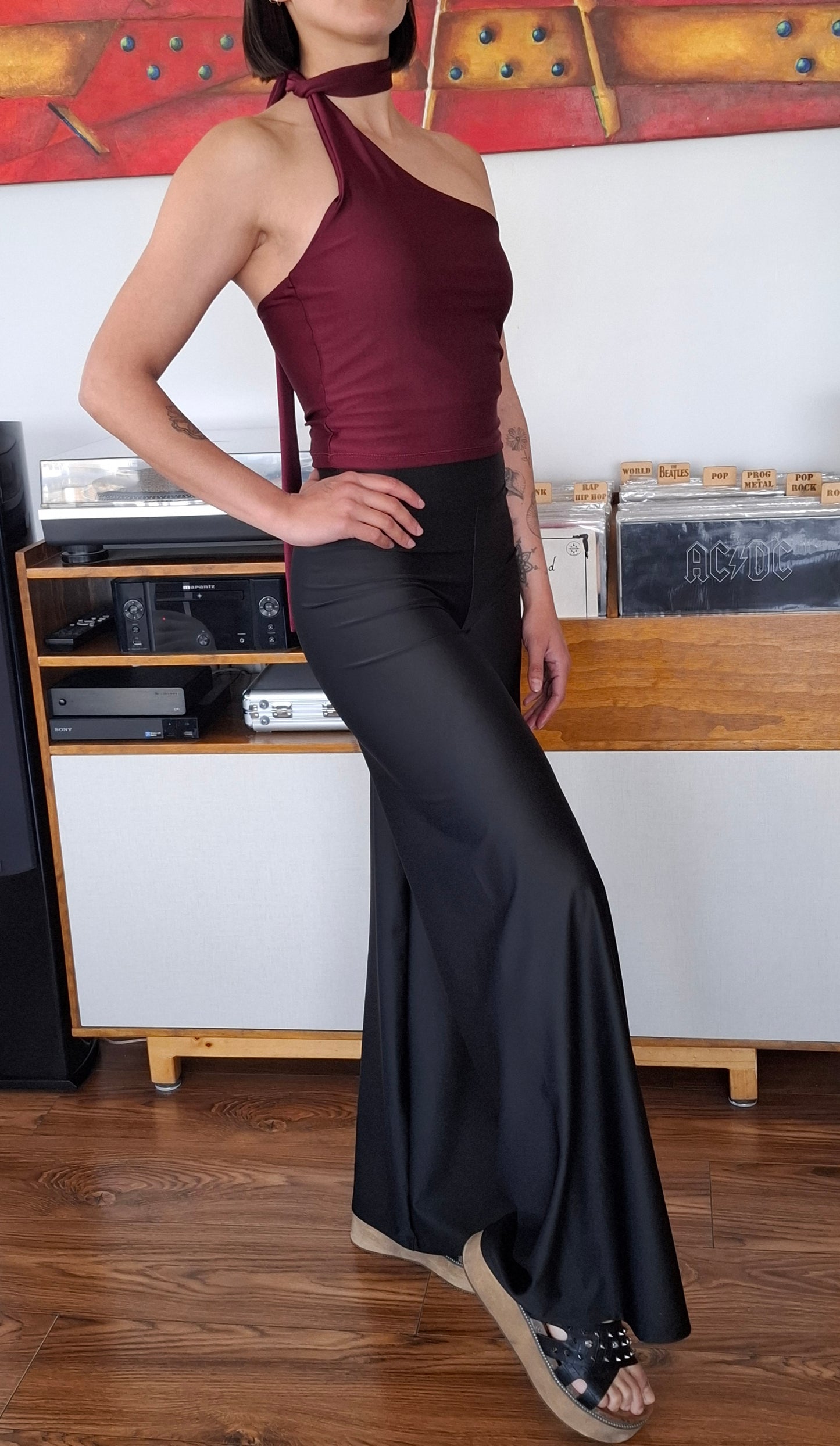 CROP TOP ROCK BURDEO