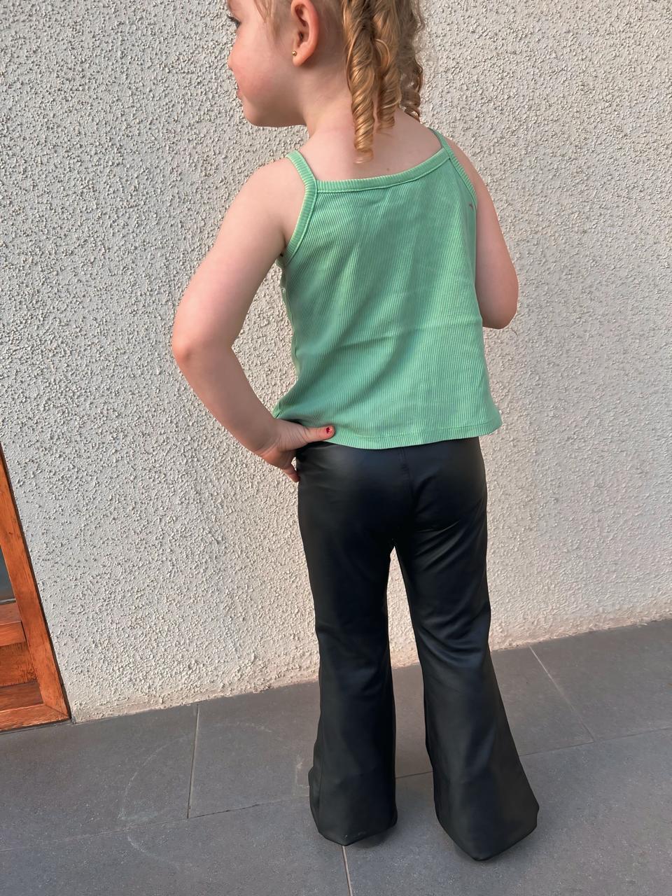 CALZA FLARE PETITE LÁTEX OPACO