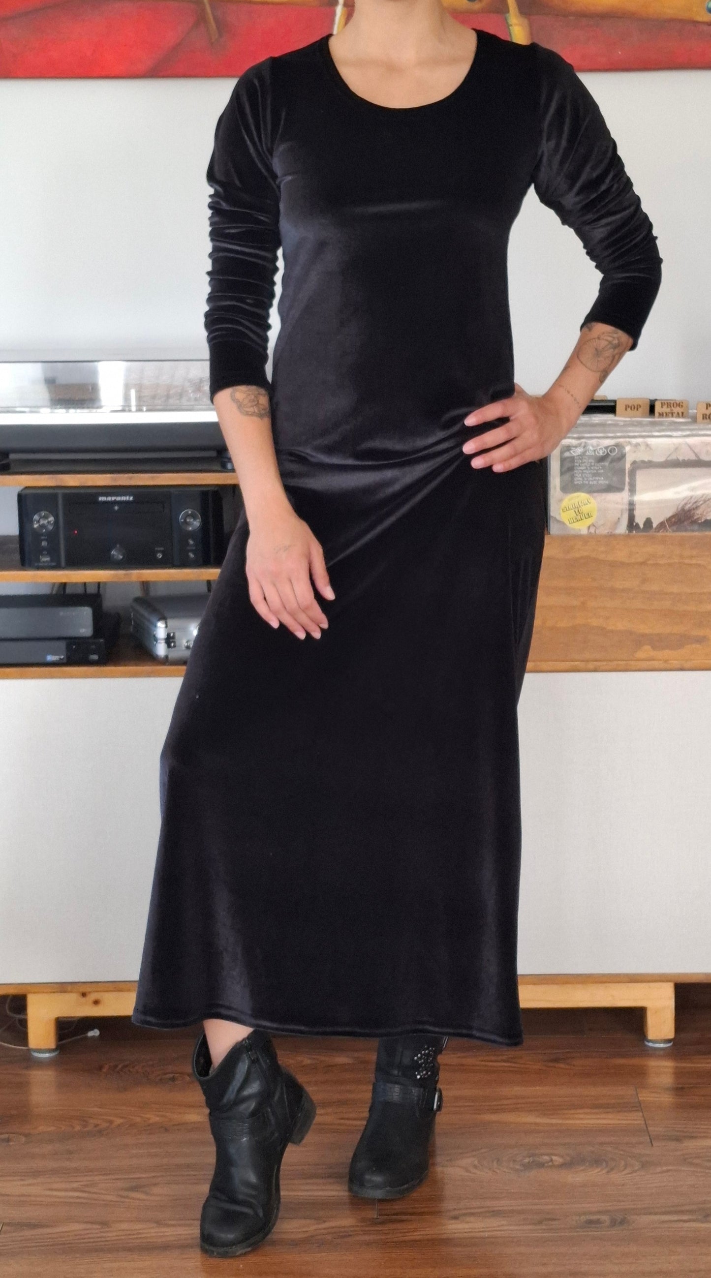 MAXIVESTIDO TERCIOPELO  NEGRO