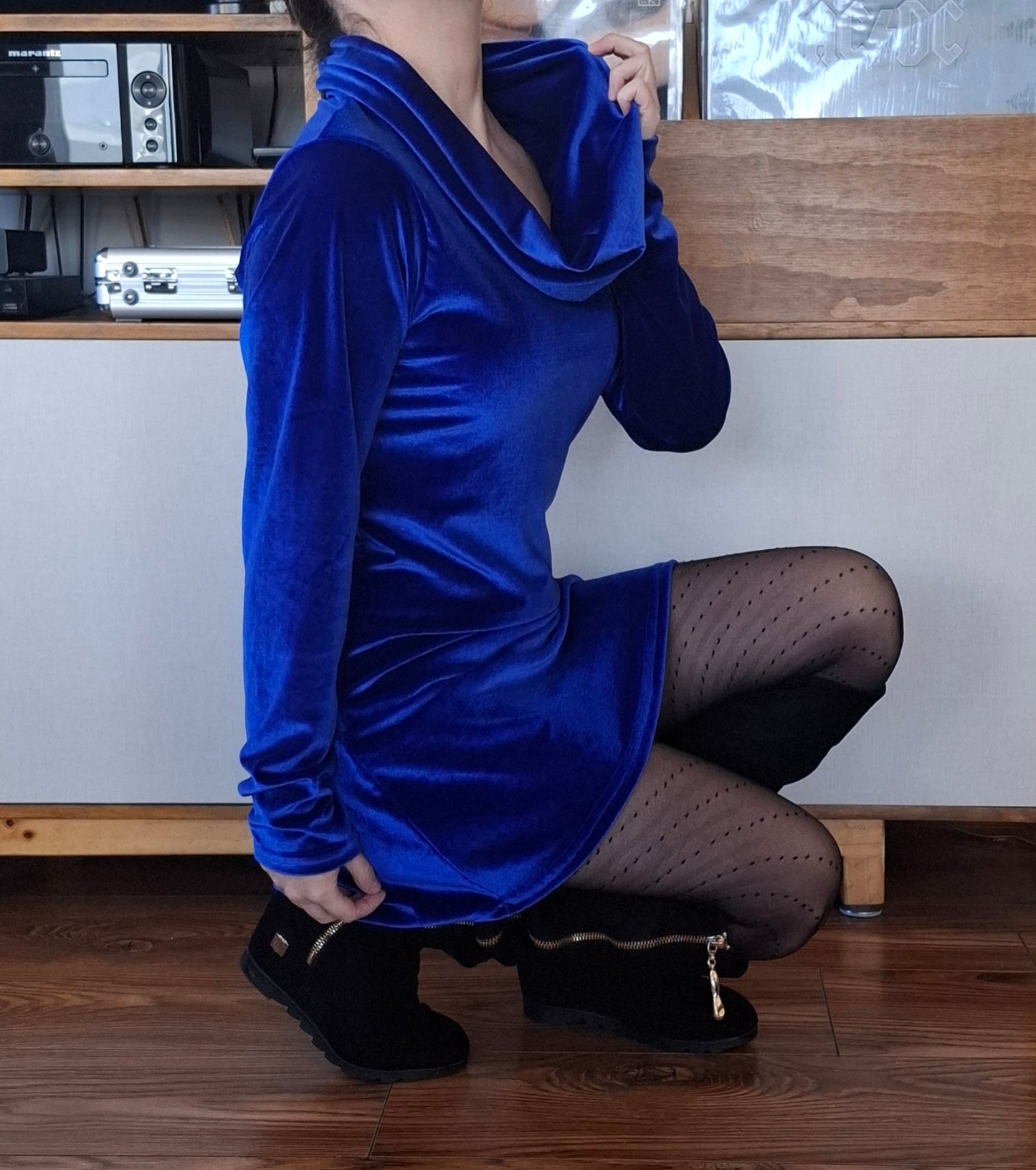 VESTIDO TERCIOPELO CUELLO TORTUGA