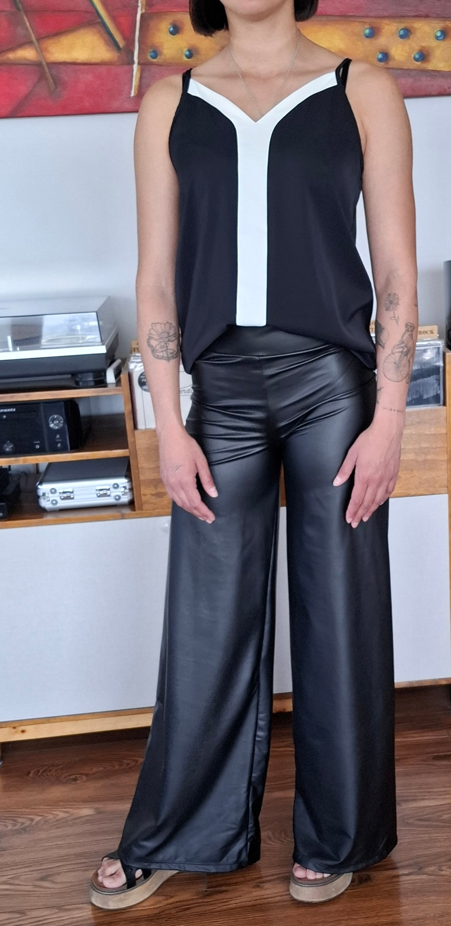 POLERA MUK DETALLE EN BLANCO