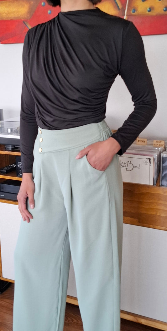 POLERA BASIC CLASIC NEGRA