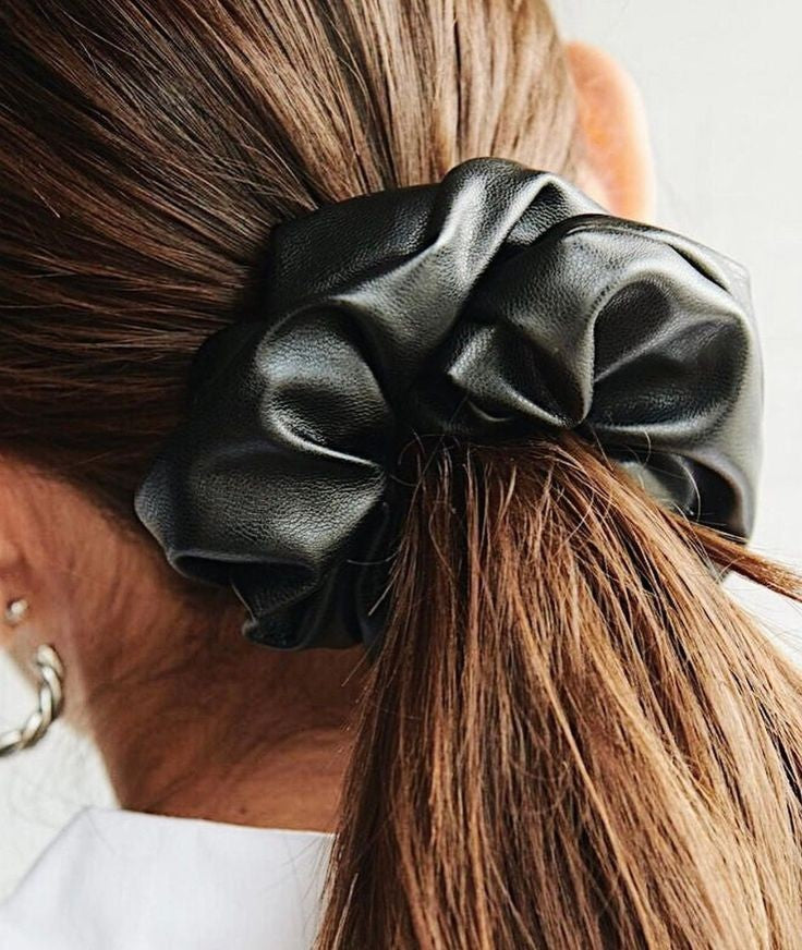 TOTO SCRUNCHIES LATEX NEGRO