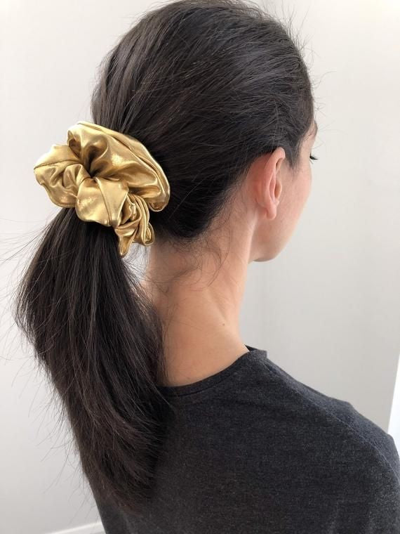 TOTO SCRUNCHIES DORADO