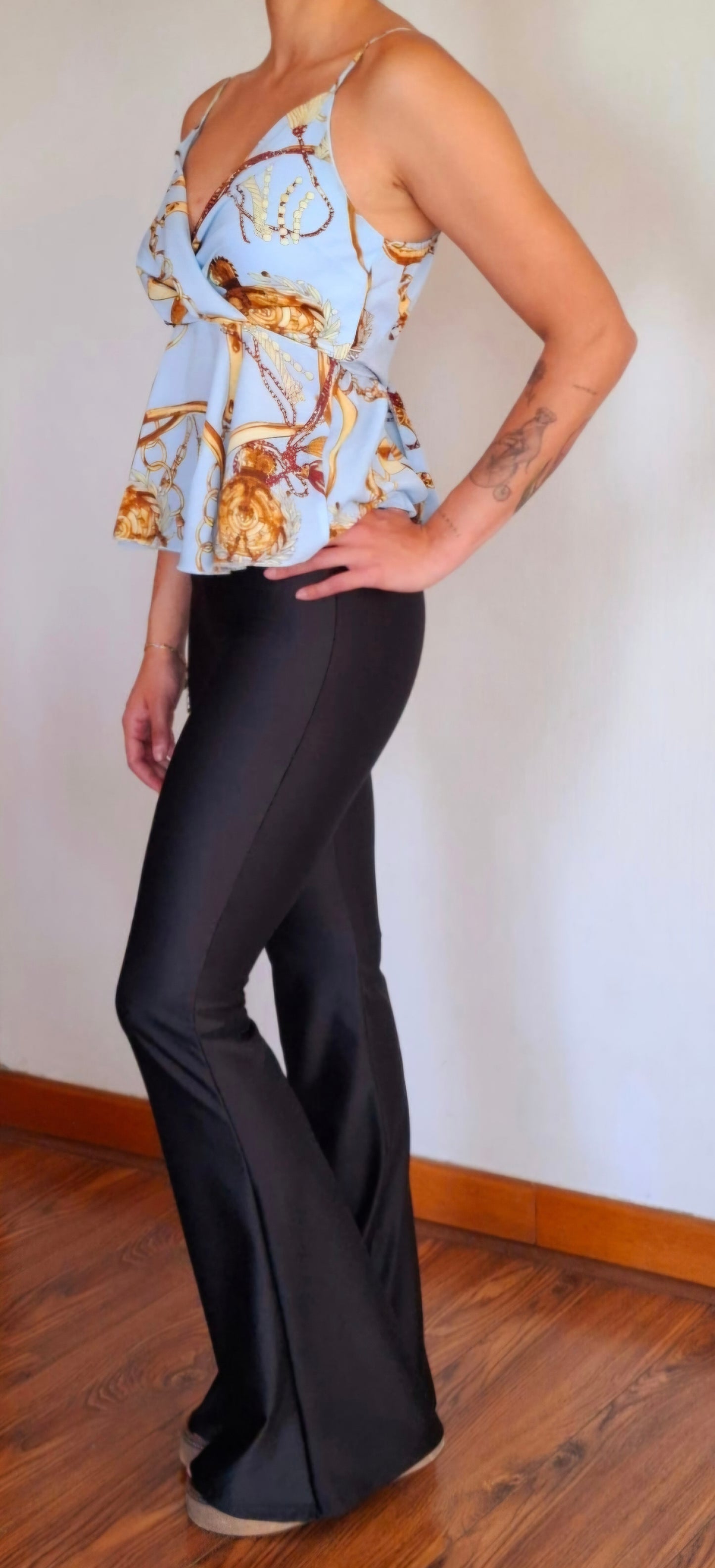 POLERA VUELOS CELESTE